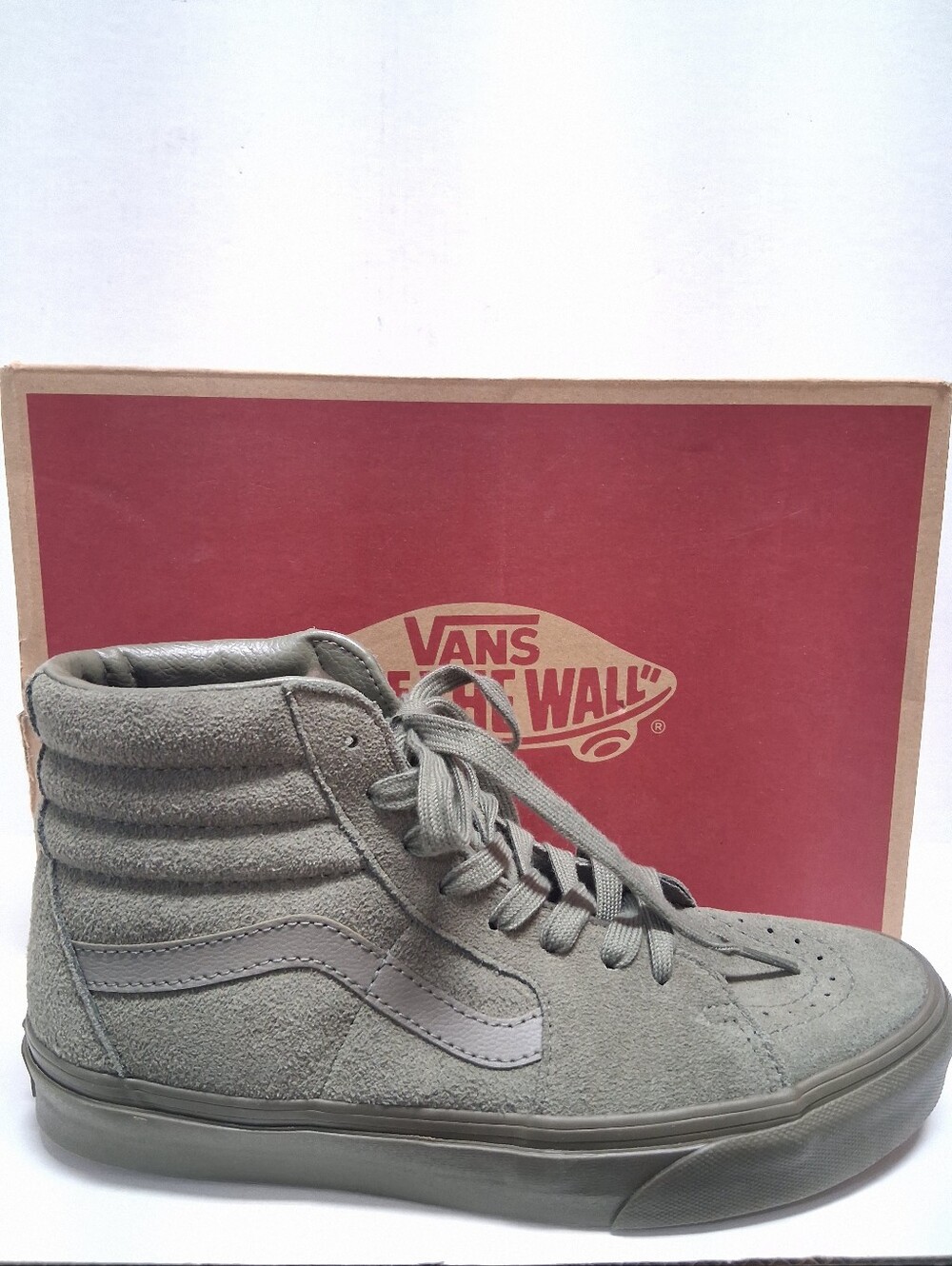 Vans Mono Suede Hightops NWT Sz Mens 6, Ladies 7.5